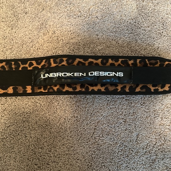 Weightlifting belt - Picture 2 of 6